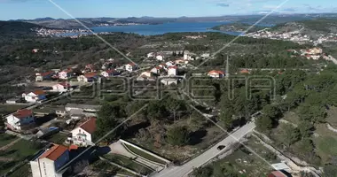 Plot of land in Bilice, Croatia