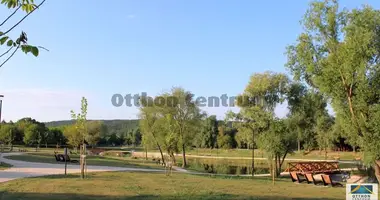 Plot of land in Toeroekbalint, Hungary