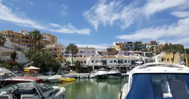 3 bedroom apartment in Artola, Spain