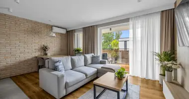 2 bedroom apartment in Warsaw, Poland