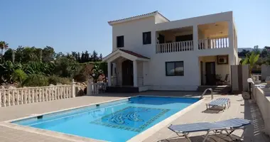 Haus 4 Schlafzimmer in Peyia, Zypern