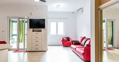 Apartamento 3 habitaciones en Denovici, Montenegro