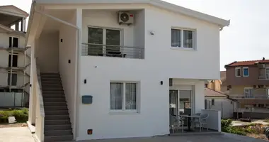 Casa 4 habitaciones en Budva, Montenegro