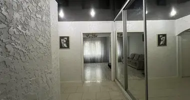 Apartamento 2 habitaciones en Borisov, Bielorrusia