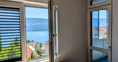 Wohnung in Herceg Novi, Montenegro