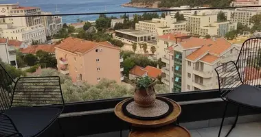 Apartamento 4 habitaciones en Becici, Montenegro