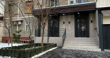 Офис 120 м² в Ташкент, Узбекистан