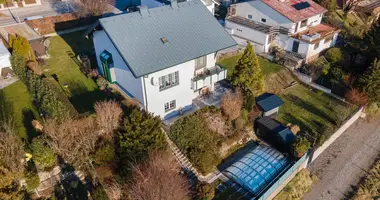 6 room house in Stockerau, Austria