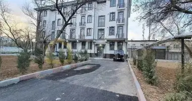Квартира 1 комната в Ташкент, Узбекистан