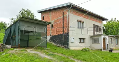4 room house in Karlovac, Croatia