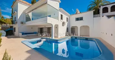 Villa  con Vistas al mar, con Jardín, con Disponible en Benahavis, España