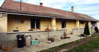 Dom 3 pokoi w Seregelyes, Węgry