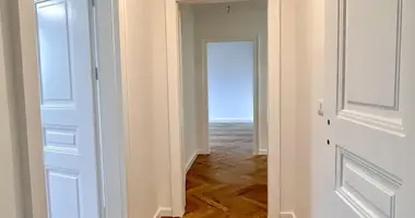 Apartamento 4 habitaciones en Viena, Austria