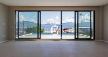 Casa 3 habitaciones en Krasici, Montenegro