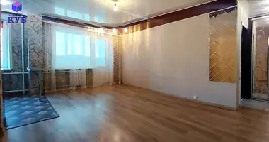 Apartamento 3 habitaciones en Krychaw, Bielorrusia