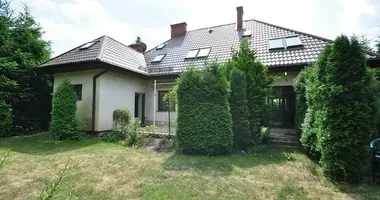 5 room house in Lomianki, Poland
