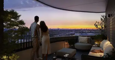 3 bedroom apartment in London, United Kingdom