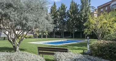 3 bedroom apartment in Castelldefels, Spain