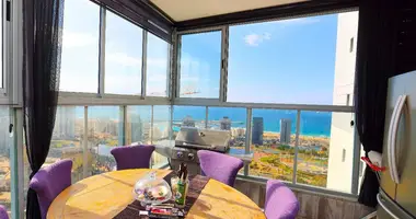 4 room apartment in Ashdod, Israel