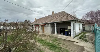 Casa 3 habitaciones en Tapiosag, Hungría