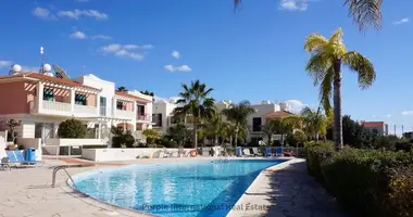 Townhouse 2 bedrooms in Peyia, Cyprus