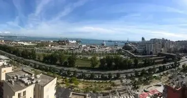 Dúplex 2 habitaciones con balcón, con amueblado, con ascensor en Durres, Albania