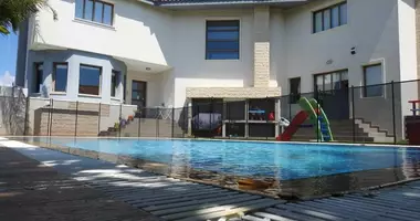 5 bedroom house in Limassol District, Cyprus