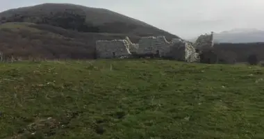 Parcela en Serravalle di Chienti, Italia