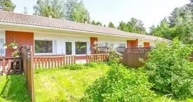 Townhouse in Aeaenekoski, Finland