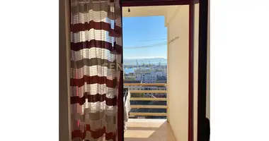 Appartement 2+1 à louer près de la polyclinique! dans Durres, Albanie