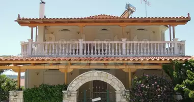 Mansion 5 bedrooms in Loutraki, Greece