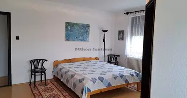 Apartamento 2 habitaciones en Erd, Hungría