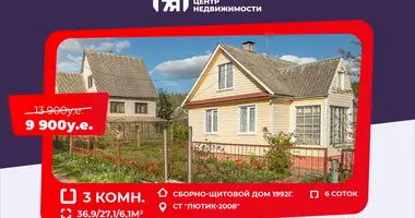 Maison dans Chazouski sielski Saviet, Biélorussie