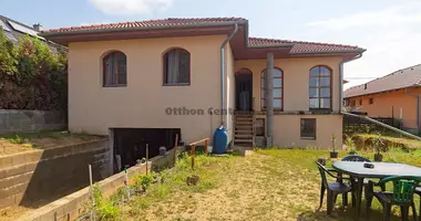 4 room house in Pecel, Hungary