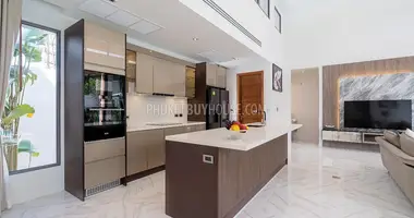 Villa 4 bedrooms in Ban Bang Thao, Thailand