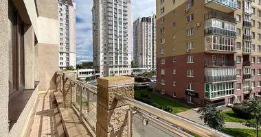 4 room apartment in Minsk, Belarus
