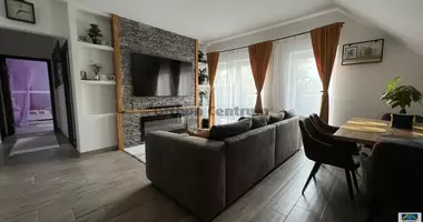 Wohnung 4 Zimmer in Sobols, Ungarn
