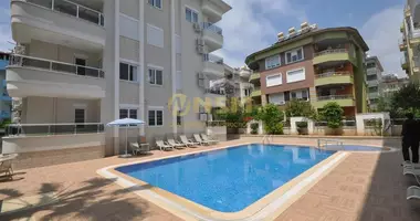 3 room apartment with elevator, with swimming pool, with security in Alanya, Turkey