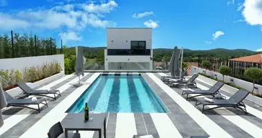 Villa  con aparcamiento, con Vistas al mar, con Terraza en Porec, Croacia