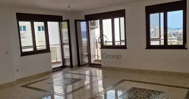 2 bedroom apartment in Becici, Montenegro