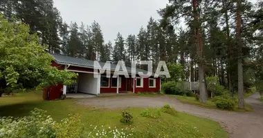 Dom 3 pokoi w Inga, Finlandia