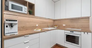 Wohnung 2 zimmer in Warschau, Polen