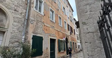 Apartamento 3 habitaciones en Kotor, Montenegro