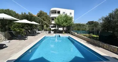 Casa 9 habitaciones en Rogoznica, Croacia