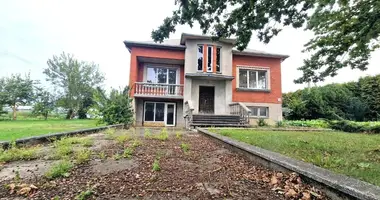 Casa en Janusava, Lituania