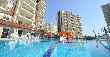 Reihenhaus 3 Zimmer mit Schwimmbad, mit Bergblick, mit Fitnessstudio in Avsallar, Türkei