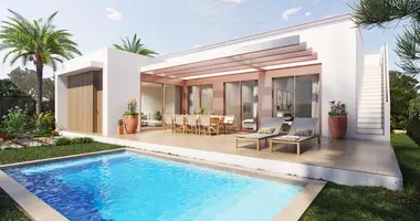 Villa 4 bedrooms in Entrenaranjos, Spain