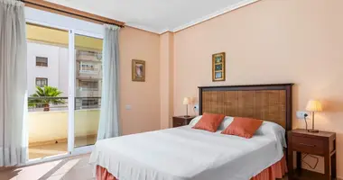 5 bedroom apartment in Torrevieja, Spain