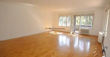 Apartamento 5 habitaciones en Budapest, Hungría