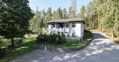 Casa 6 habitaciones en Sipoo, Finlandia